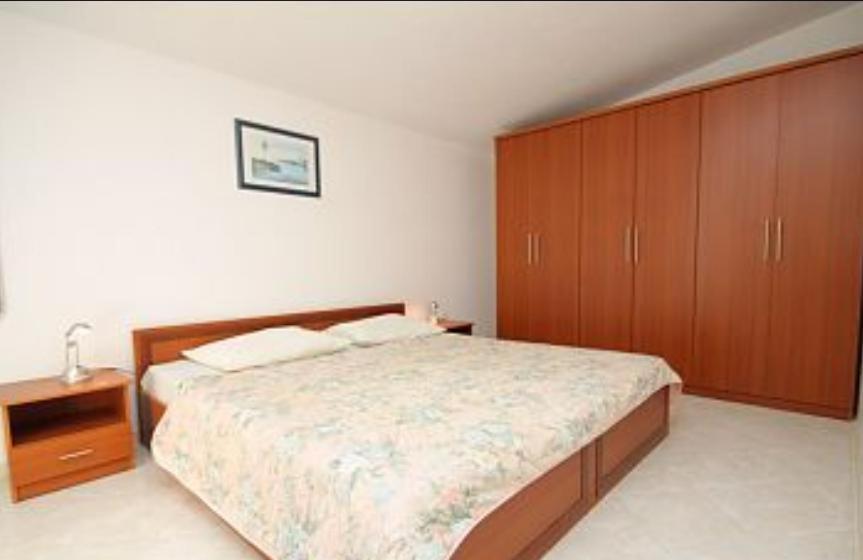 Apartments Angela Ližnjan Εξωτερικό φωτογραφία