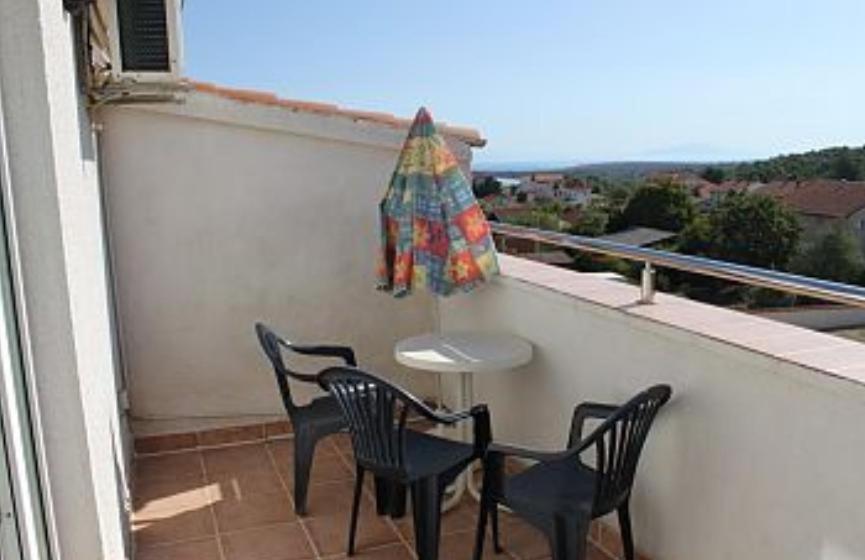 Apartments Angela Ližnjan Εξωτερικό φωτογραφία